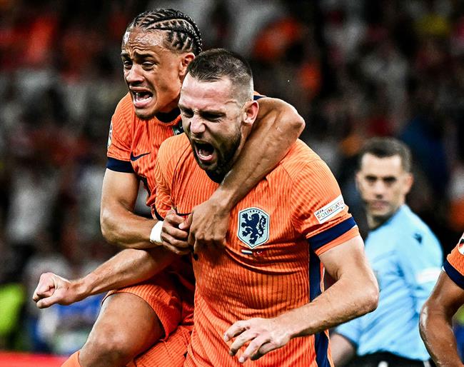 Ket qua Ha Lan vs Tho Nhi Ky Euro 2024: Stefan de Vrij an mung ban thang